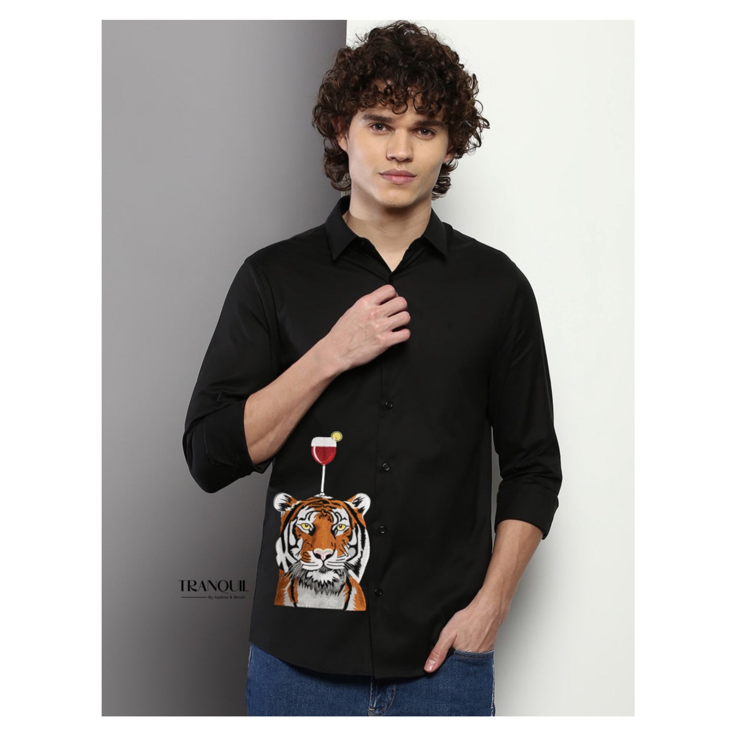 Wine with the lion Shirt